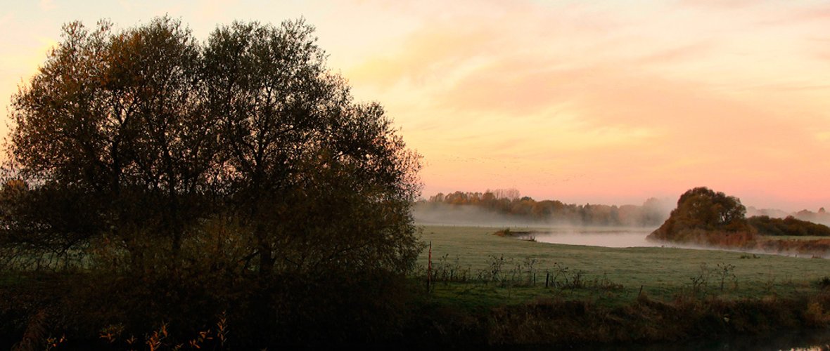 Tourismus Freizeit, Leinebogen-Sonnenaufgang