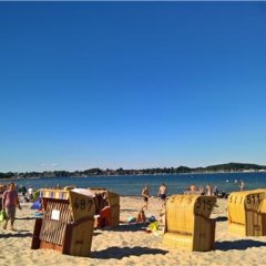 Strandkörbe am Eckernförder Sandstrand