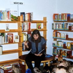 Vorlesen beim Bilderbuchkino