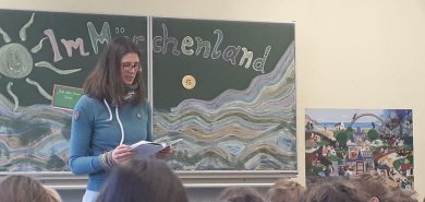 Autorin Nicole Huppertz auf Lesereise durch die Stadtteilbüchereien