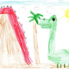 Lea - 6 Jahre. Ein grüner Langhalsdinosaurier neben einem riesigen Baum und einen Vulkan.