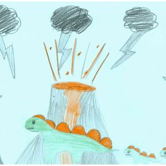 Melis - 8 Jahre. Ein großer und zwei kleine Dinosaurier gehen an einem Vulkan bei Gewitter vorbei.