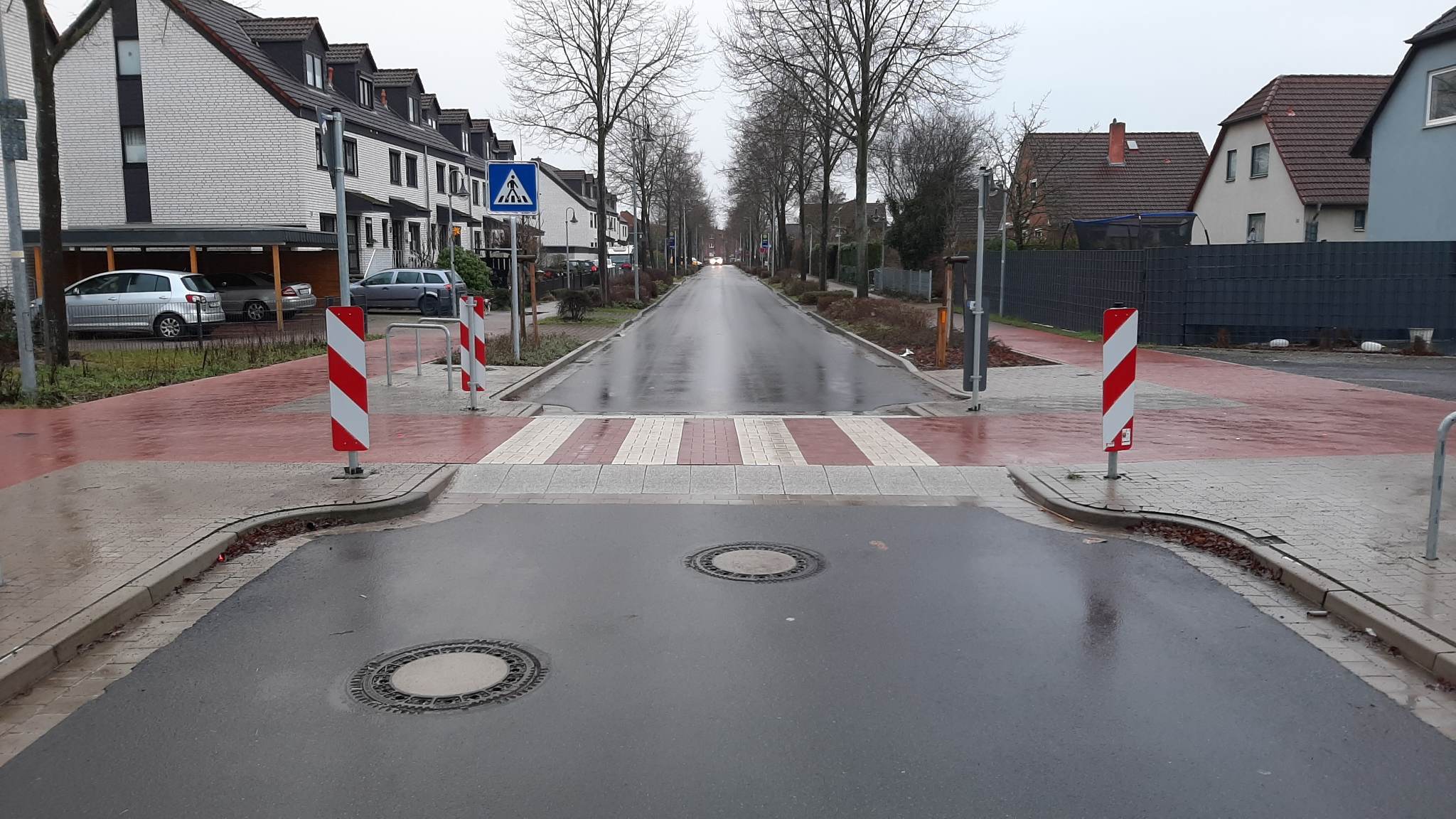 Solche Querungshilfen wie an der Memeler Straße sollen nun auch im Wohnquartier Landwehr Süd entstehen.